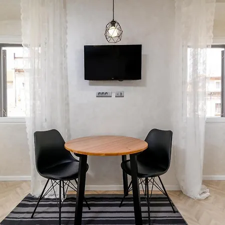 Апартаменты With Wifi - 21407 Пула
