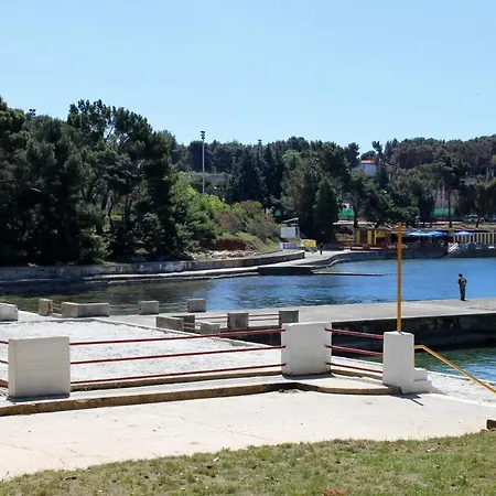 With Wifi - 21407 Apartment